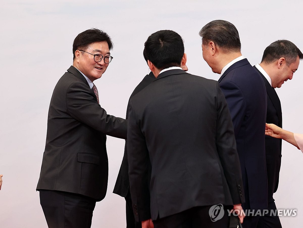 韩国国会议长禹元植抵京韩国国会议长禹元植抵京，两国交流新篇章开启